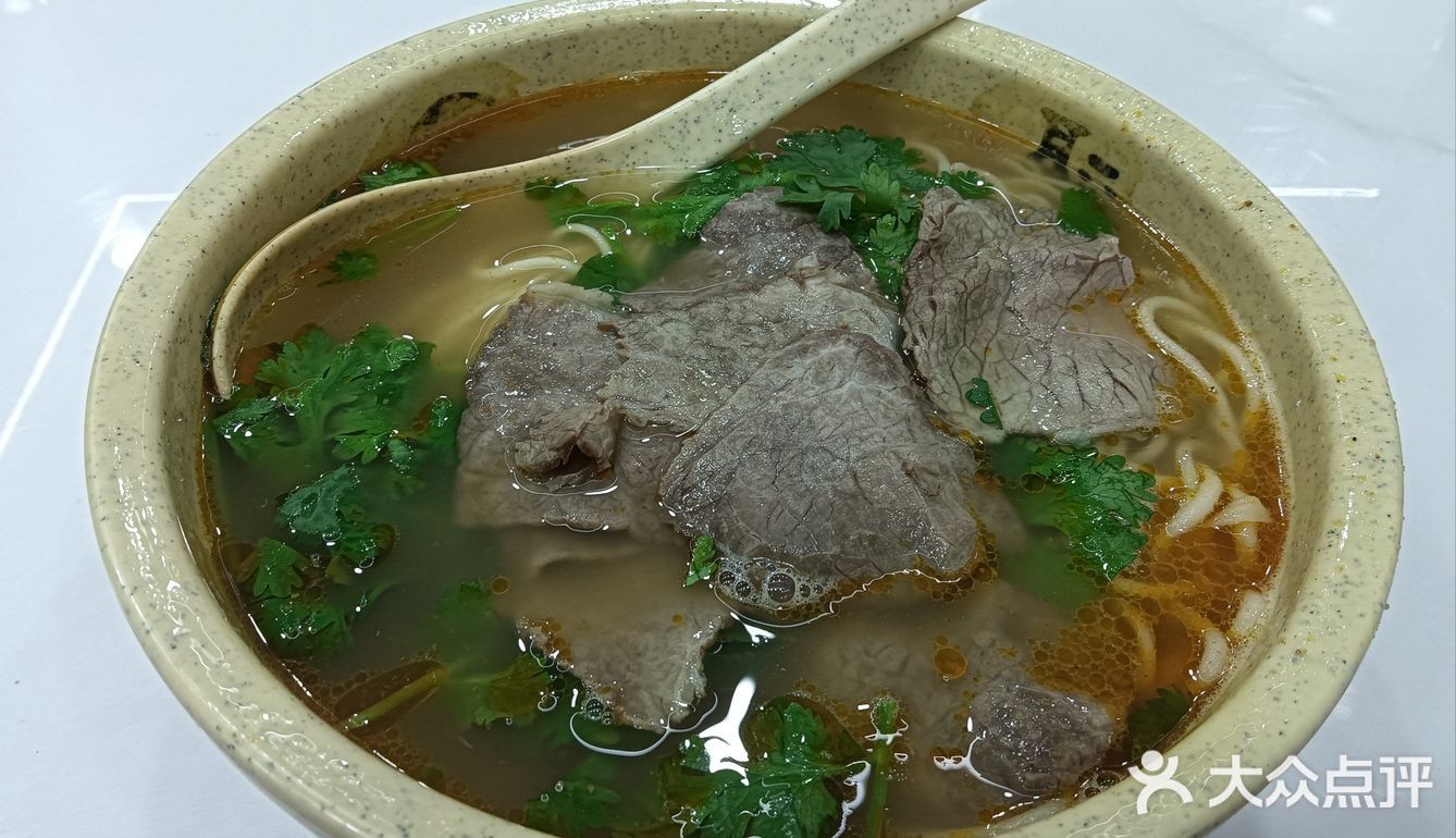 五月也在吃