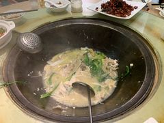 -陈大锅·岳阳鱼馆·地道岳阳菜(美食街店)