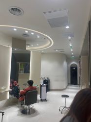 -Mentor Hair Salon
