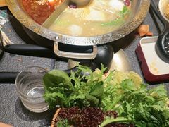 -晓宇重庆火锅(西安荟聚店)