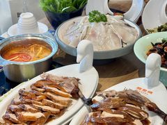 -龙聚德北京烤鸭(沙坪坝华宇A馆店)