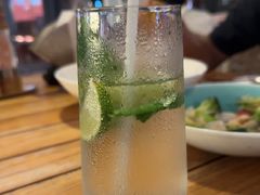 -MONICH牛排融合餐厅(和义大道购物中心店)