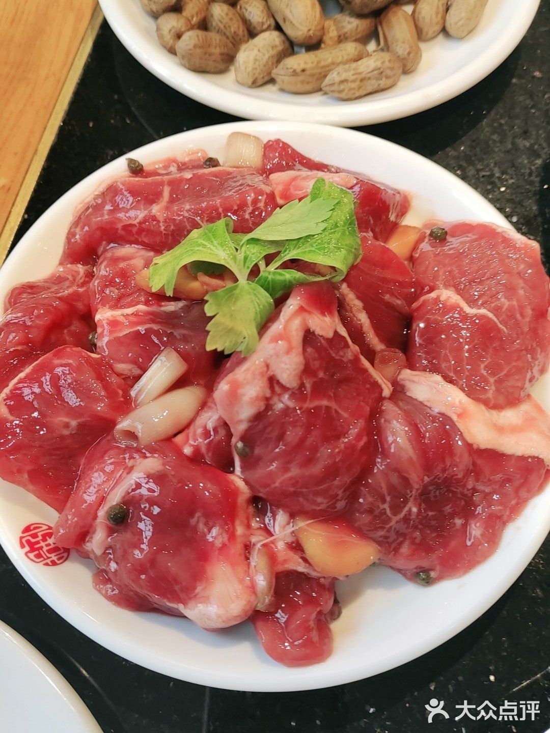 今天过节带着家人一起来吃吃，感觉食材挺新鲜的哟