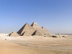 -吉萨金字塔群
