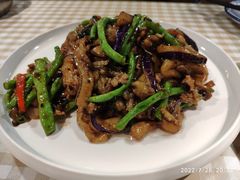 紫苏豆角炒茄子-老廣食堂(区庄店)
