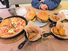 -必胜客(华都店)