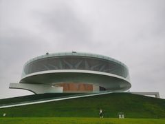 -郑东新区龙湖公共艺术中心