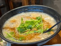 大肠蚵仔面线-大三元台湾鲁肉饭(沙井新桥店)