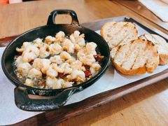 西班牙蒜香虾伴法包-FISH&POTATO Cō(地中海美食 万象城店)