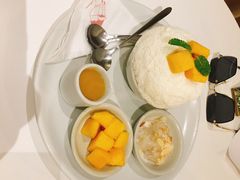 芒果雪冰-Cheevit Cheeva(Sirimangkalajarn)