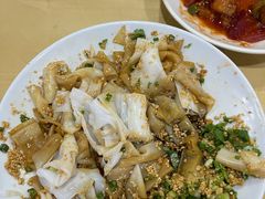 -吉莲利苑海鲜酒家(珠海拱北29年老字号店)