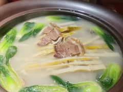 -鲁小三·大骨自助(金山总店)