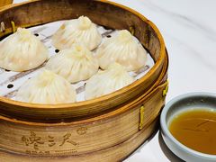 蟹粉小笼-馋三尺蟹粉小笼(人民广场店)