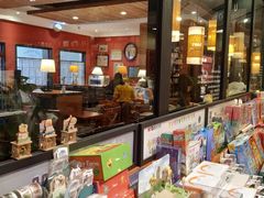 -西西弗书店(三峡广场湟恩新纪元购物广场店)