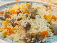 -汗腾格里·风味餐厅(新疆驻京办店)