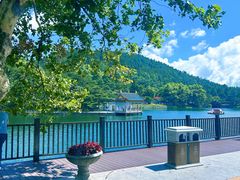 -庐山风景区花径公园