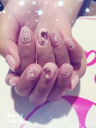 -Hertha Beauty Salon