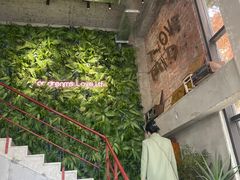 -腾爱熊猫咖啡生活馆(老东门店)