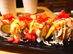鲜果缤纷寿司-花枝日本料理(金沟河店)