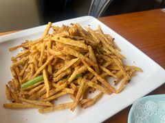 干煸藕丝-莲餐厅·湖北菜·潜江小龙虾店(愚园路店)