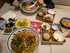 -康师傅私房牛肉面(马泉营奥莱店)
