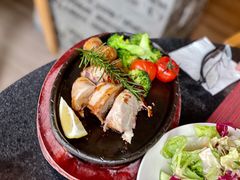 -WOLFGANG PUCK KITCHEN & BAR(迪士尼小镇店)