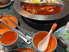 -麻田会 ·鲜活现烹·牛蛙火锅(珠江新城维家思广场店)
