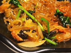 炒杂菜-本家韩国烤肉(青岛万象城店)