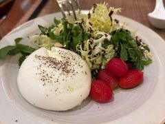 -上海和平饭店维克多咖啡厅 Victor's