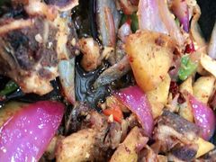 -撒拉人家.酸菜牦牛肉火锅