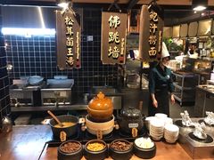 -V-ONE西雅图海鲜自助餐厅(仓山万达广场店)