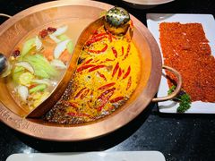 -山城鼎重庆老火锅(西安钟楼店)