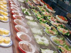 -新艺自助美食城(中山路店)