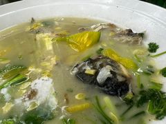 -邛海风味特色菜馆