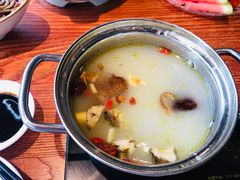 -龙聚德北京烤鸭(沙坪坝华宇A馆店)