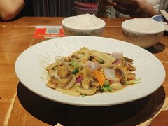 -雀舞云南菜(天津天河城购物中心店)