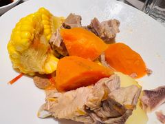 番茄玉米煲龙骨-汤城小厨•粤菜•靓汤(西直门凯德MALL店)