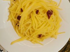 -十二饭点·川菜(北站圆融店)