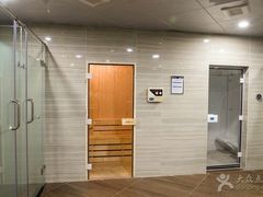 -威克健身游泳(万菱汇店)