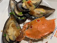 -领鲜活海鲜榴莲自助火锅(东门店)