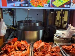 -乔家小院•非遗驴肉•本地小海鲜(滨河路店)