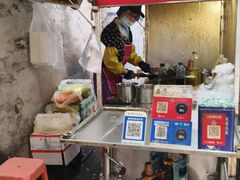 -老婆婆炒饭(小白楼1902欧式风情街店)