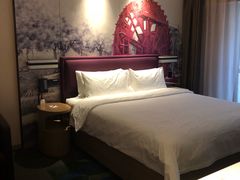 -兰州步行街希尔顿欢朋酒店