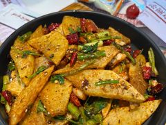 -孙家外婆•长春地标美食新名片(吾悦广场店)