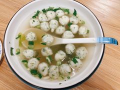 鱼丸汤-日丰园海肠水饺·老字号大连海鲜(小平岛总店)