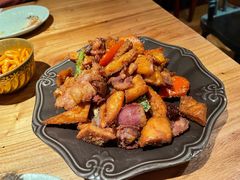馕烤肉-阿里家Miss Ali·烤肉酒馆by MIG