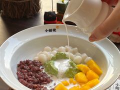 -RUXU入续糖水铺与包(卓悦中心店)
