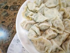 -周家大连水饺(美专校街店)