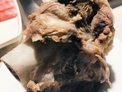 大骨头棒子-海底捞火锅鲜切牛肉主题店(长寿路店)