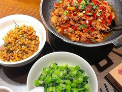 -味上湘菜馆(岳麓山店)